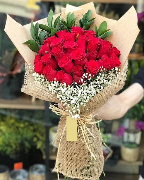 29 Adet Kırmızı Gül